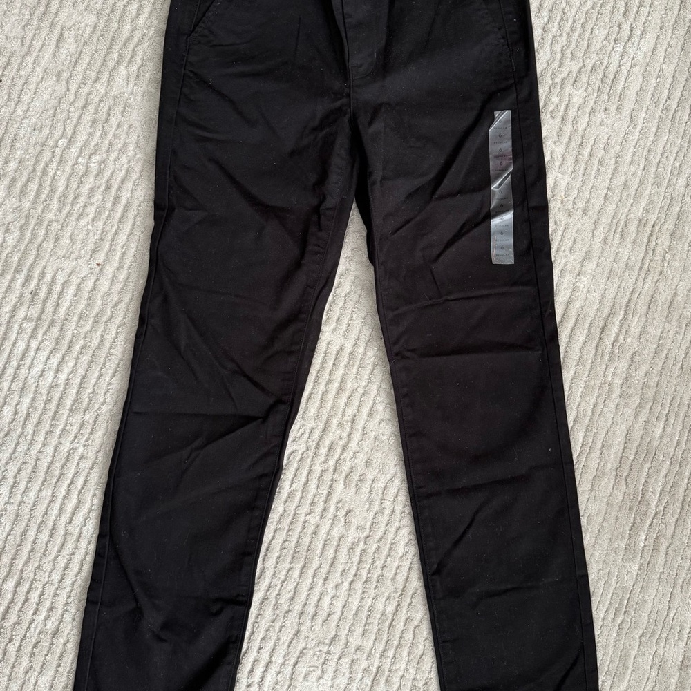 New women’s American Eagle black khakis size 6